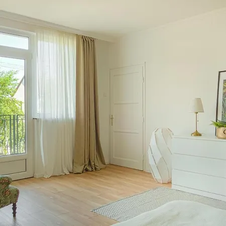 Tatil Evi Nyulaszo Vendeghaz Es Galeria *