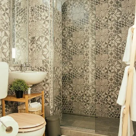 Nyulaszo Vendeghaz Es Galeria * Mád