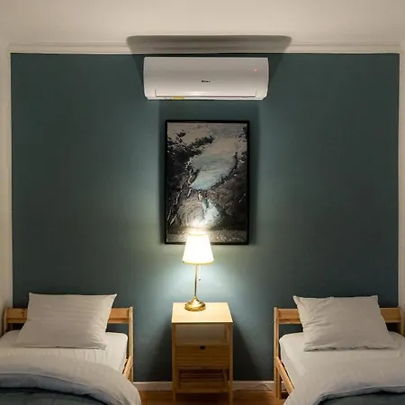 Nyulaszo Vendeghaz Es Galeria Case de vacanță *